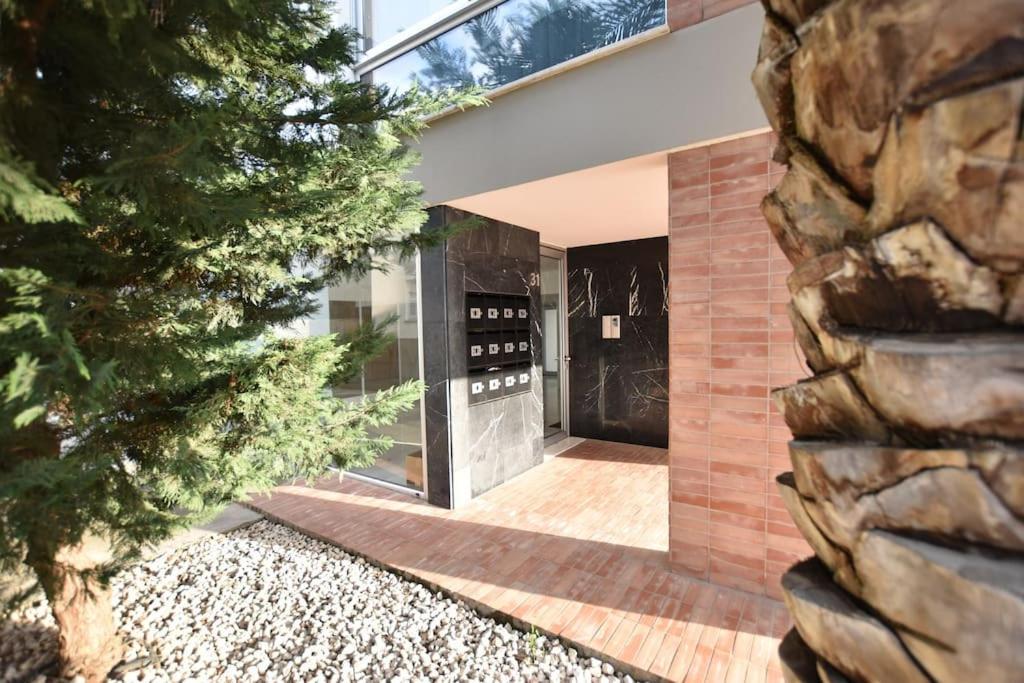 Glabur Stays - The Amazing 1 Bdr - Executive Apt Nicosia Center Free Parking & Wifi Exteriör bild